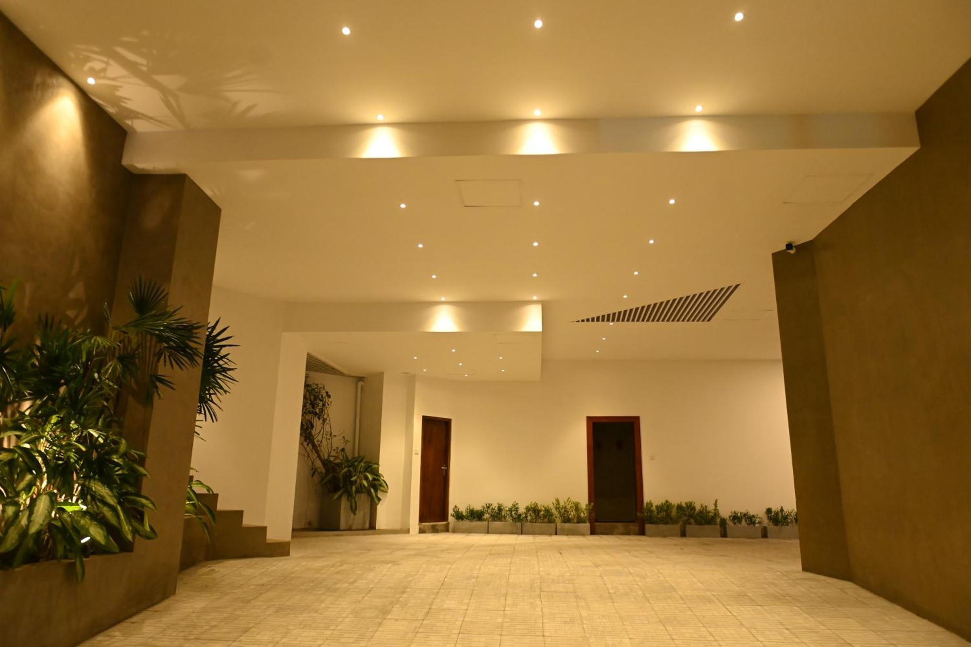 Marine Suites Colombo Exteriör bild