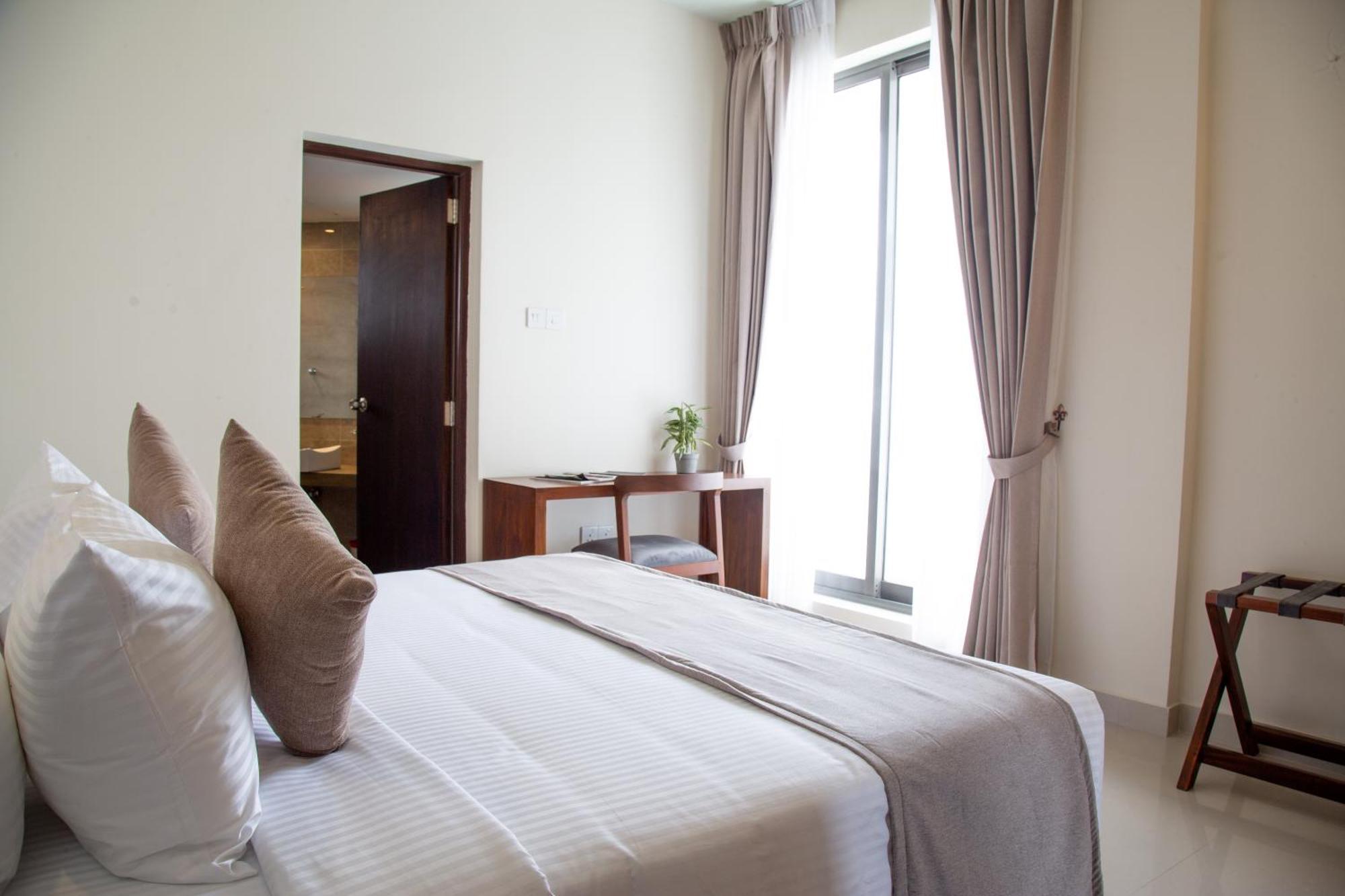 Marine Suites Colombo Exteriör bild