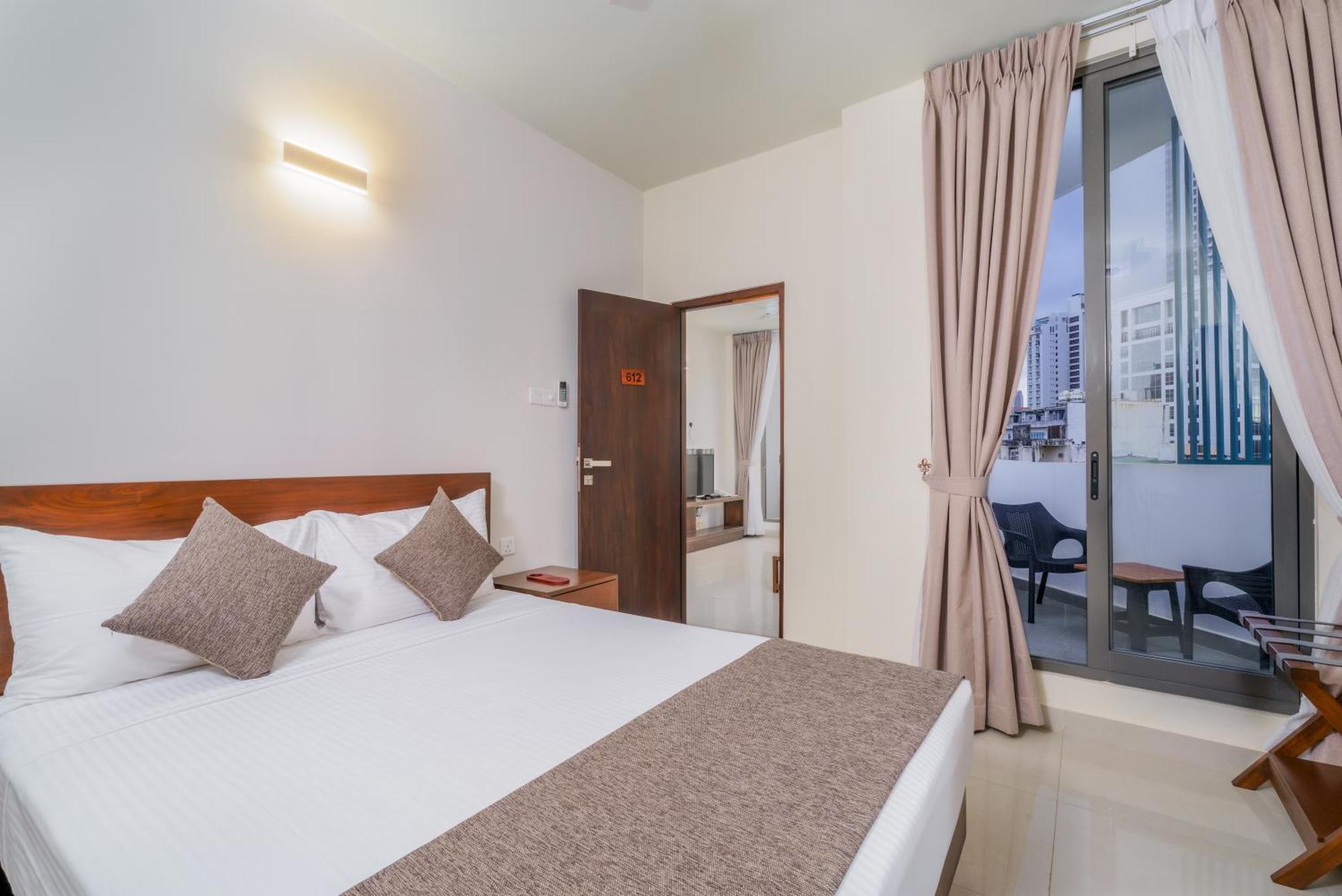 Marine Suites Colombo Exteriör bild